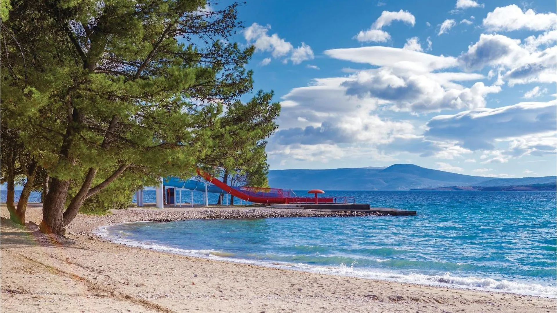 1 Bedroom Cozy Apartment In Crikvenica