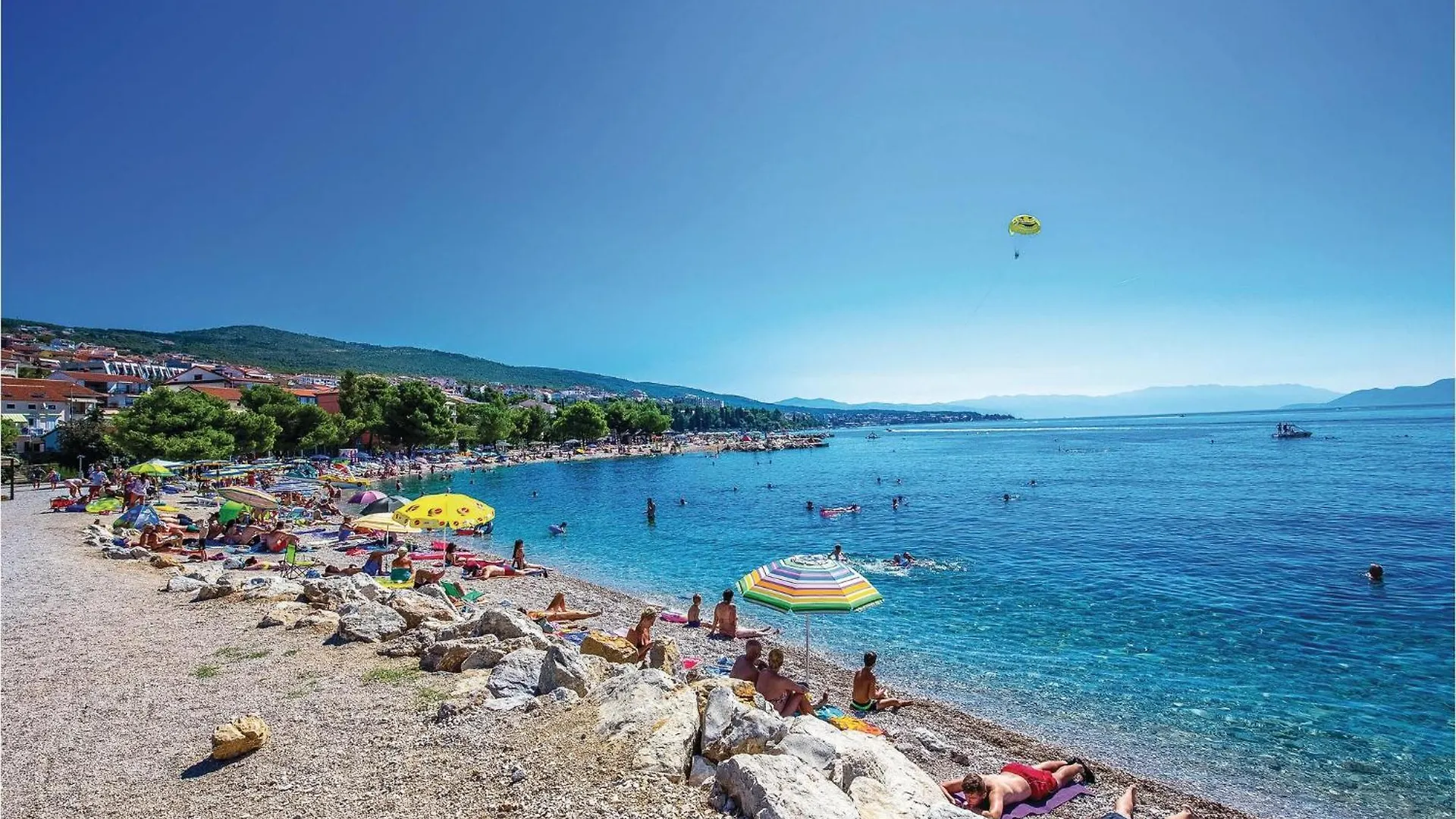 1 Bedroom Cozy Apartment In Crikvenica