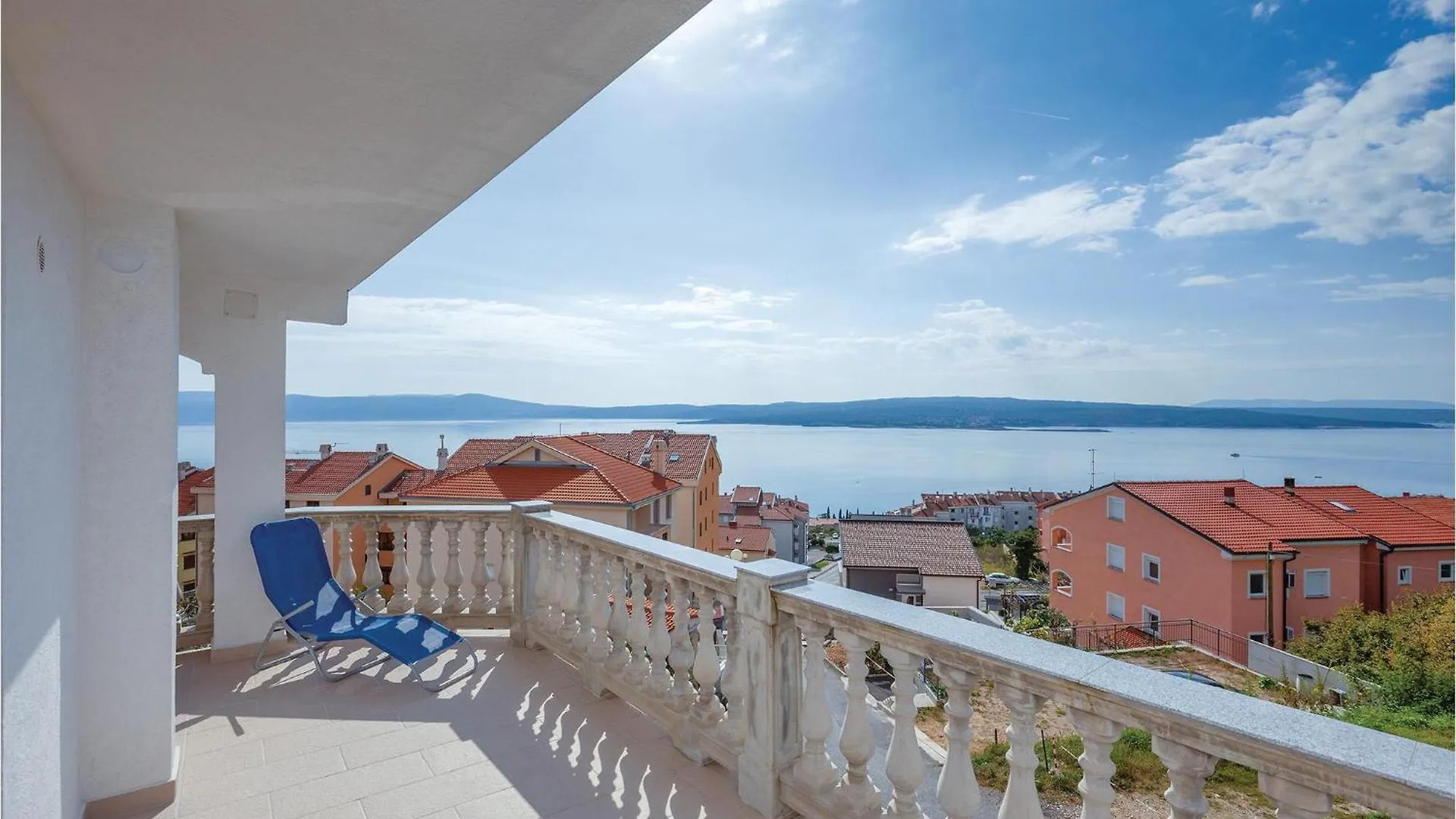 1 Bedroom Cozy Apartment In Crikvenica